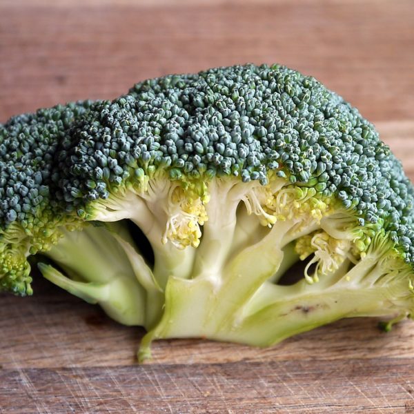 Broccoli, poche calorie e mille proprietà per la salute