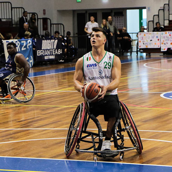 Basket in carrozzina - Vittorie per S.Stefano, Cantù, Roma e Giulianova